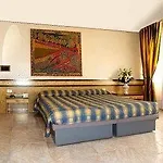 Croce Di Malta Νοβάρα