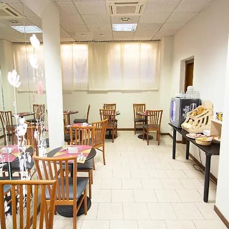 Croce Di Malta 3* Novara