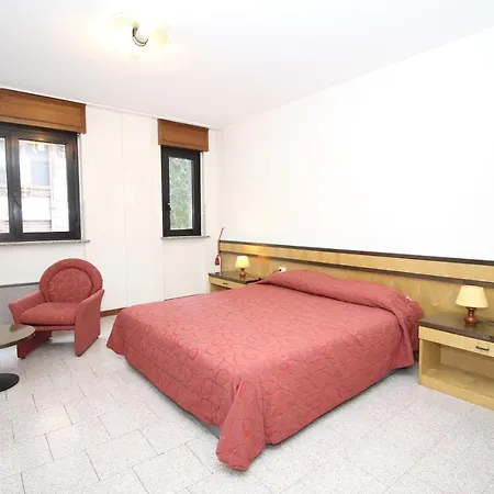 Croce Di Malta Novare