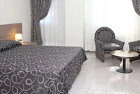 Croce Di Malta Hotel Novare