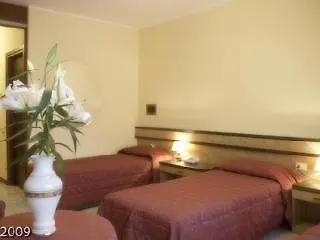 Croce Di Malta Szálloda Novara