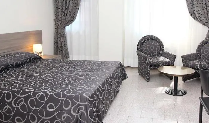 Croce Di Malta Hotel 3*